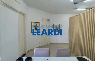 Imagem: O depósito possui 25m² de Área e está localizado em Centro