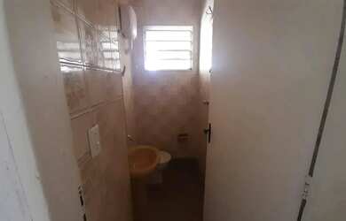 Imagem 13: Aluga-se casa com 02 quartos no Jardim Tremembé! Boa estrutura, espaçosa e muito bem local