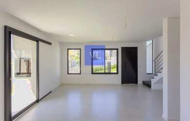 Imagem 10: Sobrados de Alto Padrão no Atuba: 3 Quartos, Suíte, Churrasqueira e 2 Vagas de Garagem - C