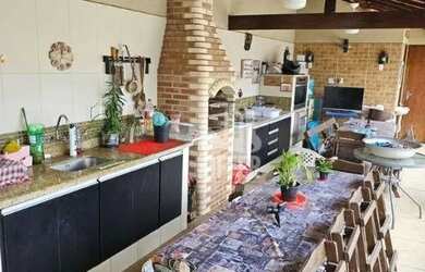 Imagem 14: Casa a venda no Condominio Beverly Hills