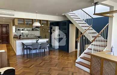 Imagem: Cobertura duplex reformada por arquiteta Vista espetacular das