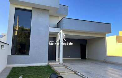 Imagem: A casa à venda possui 3 Dormitórios, 1 Banheiro, 2 Vagas na