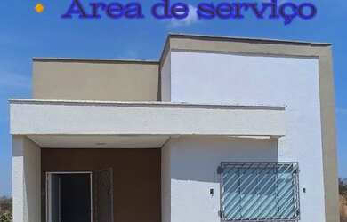 Imagem: A casa possui 2 Dormitórios, 1 Banheiro, 3 Vagas na garagem