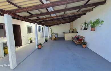 Imagem 4: Casa com piscina em Matinhos