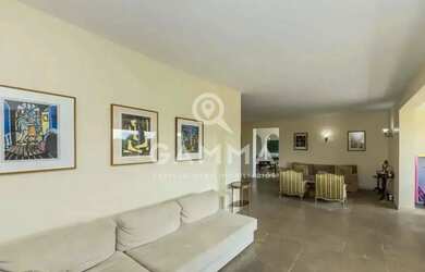 Imagem 9: Casa a venda no Pacaembu - Local alto com vista e segurança na porta