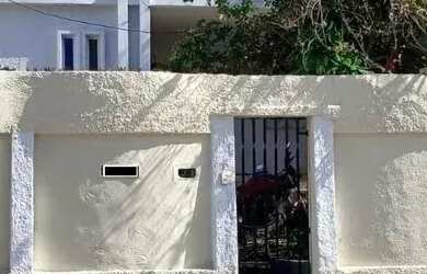 Imagem: Casa com potencial Comercial e Residencial disponível p/ locação