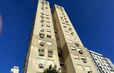 Imagem: O apartamento possui 3 Dormitórios, 3 Banheiros, 2 Vagas na