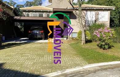 Imagem: A casa em condomínio possui 3 Dormitórios, 5 Banheiros, 4