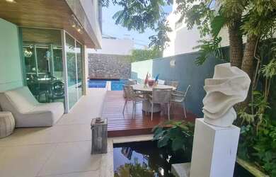 Imagem 8: Casa de alto padrão em condomínio fechado a venda no bairro de Lourdes...