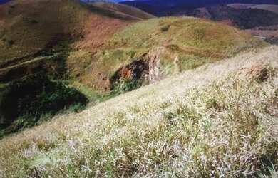 Imagem 13: Fazenda - 100 alqueires - Pasto Braquiara, Pedreira, água rio Paraíba