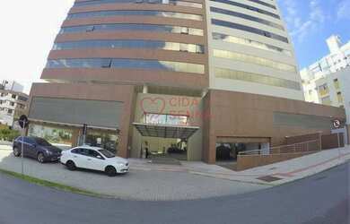 Imagem: O depósito possui 1 Vaga na garagem, 37m² de Área e está