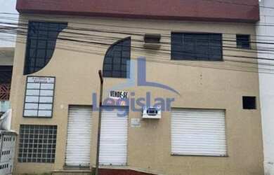 Imagem: O depósito possui 235m² de Área e está localizado em Centro