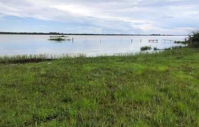 Imagem: A chácara possui 6.400m² de Área e está localizado em Plano