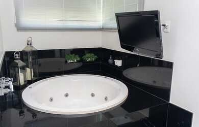 Imagem 10: SOBRADO E LOTE - JARDINS MADRI Oportunidade única e exclusiva no Jardins...