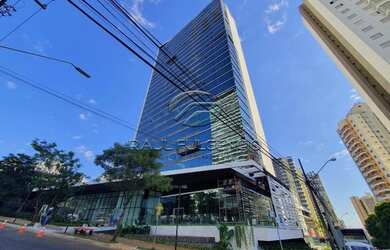 Imagem: O depósito possui 5 Vagas na garagem, 114m² de Área e está