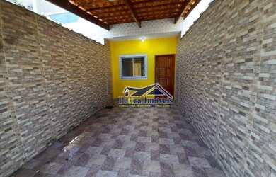 Imagem: A casa possui 2 Dormitórios, 1 Banheiro, 1 Vaga na garagem