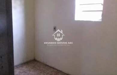 Imagem: A casa possui 2 Dormitórios, 2 Banheiros, 35m² de Área e