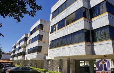 Imagem: O apartamento possui 2 Dormitórios, 2 Banheiros e 75m² de