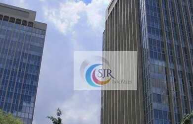 Imagem: O depósito possui 3 Vagas na garagem e 182m² de Área e está