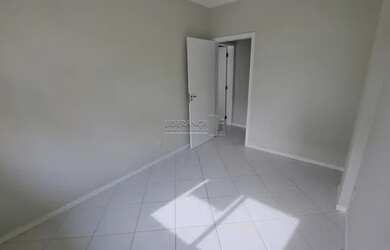 Imagem 12: FLORIANóPOLIS - Apartamento Padrão - Itacorubi