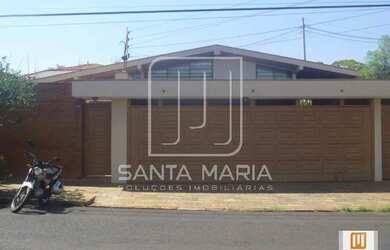 Imagem: A casa possui 3 Dormitórios, 4 Banheiros, 3 Vagas na garagem