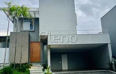 Imagem: A casa em condomínio possui 3 Dormitórios, 5 Banheiros, 4