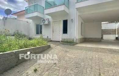 Imagem: O depósito para alugar possui 5 Vagas na garagem e 188m² de