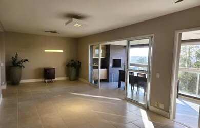 Imagem: O apartamento possui 3 Dormitórios, 5 Banheiros, 137m² de