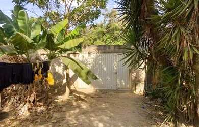 Imagem 3: S-casa a venda. Varanda, 1 Banheiroe2 Dormitórios