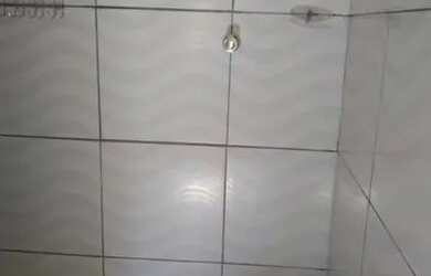 Imagem: A casa possui 1 Dormitório, 1 Banheiro, 10m² de Área e está