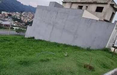 Imagem: O terreno está localizado em Chácara Jaguari, Santana de Parnaíba