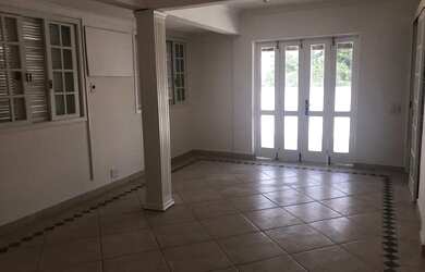 Imagem 14: CASA RECREIO. Piscina, Churrasqueira, Varandae155m² de Área