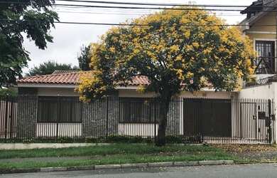 Imagem: O terreno possui 560m² de Área e está localizado em Boqueirão