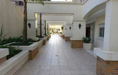 Imagem 2: Ed. Felice Ap. 93 B. Piscina, Churrasqueira, Imóvel mobiliadoeImóvel...