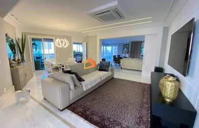 Imagem: O apartamento possui 4 Dormitórios, 5 Banheiros, 5 Vagas na