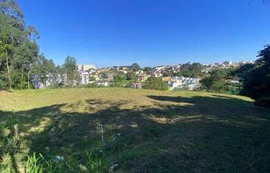 Imagem: O terreno possui 4.000m² de Área e está localizado em Granja