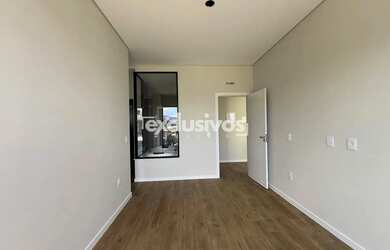 Imagem 5: Casa Alto Padrão no Condomínio Quinte Essence por R$2.250,000,00