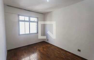 Imagem: O apartamento e possui 2 Dormitórios, Suítes, 1 Banheiro