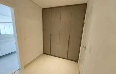 Imagem 9: Alphaville 11 para aluguel e venda com 380 metros quadrados com 4 quartos