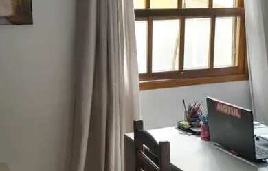 Imagem 11: Casa Petrópolis Mosela 4 quartos rua próxima a Igreja