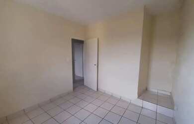 Imagem 9: Aluga-se casa com 02 quartos no Jardim Tremembé! Boa estrutura, espaçosa e muito bem local