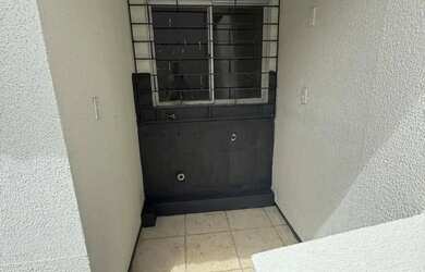 Imagem 5: Casa Vendo Santa Candida. Churrasqueira, Varanda, 44m² de Áreae2 Vagas...