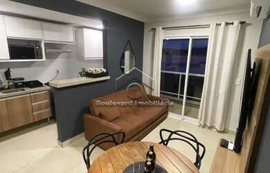 Imagem: O apartamento possui 2 Dormitórios, 1 Banheiro, 2 Vagas na