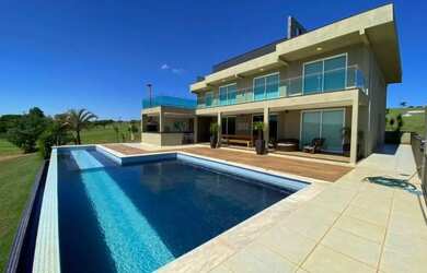 Imagem 2: Casa à venda em Paranapanema, Portal, com 5 suítes, com 600 m², Riviera de Santa Cristina