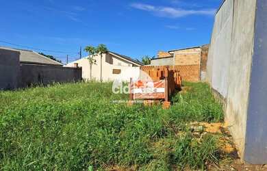 Imagem: O terreno possui 236m² de Área e Imóvel mobiliado e está