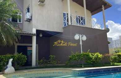 Imagem: A casa possui 5 Dormitórios, 3 Banheiros, 5 Vagas na garagem