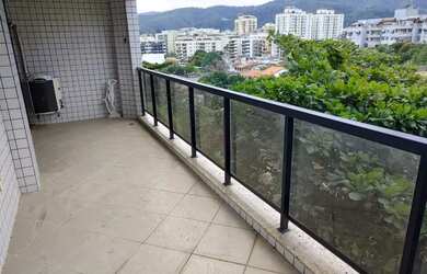 Imagem: O apartamento possui 3 Dormitórios, 4 Banheiros, 2 Vagas na