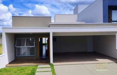 Imagem: A casa em condomínio possui 3 Dormitórios, 4 Banheiros, 4