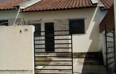 Imagem: A casa em condomínio possui 2 Dormitórios, 1 Vaga na garagem