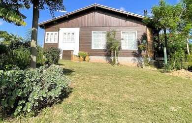 Imagem: A casa possui 2 Dormitórios, 1 Banheiro, 100m² de Área e